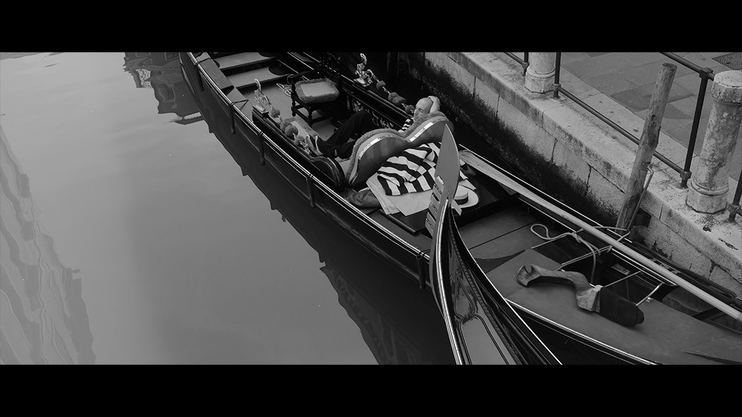 Black and white photo 20